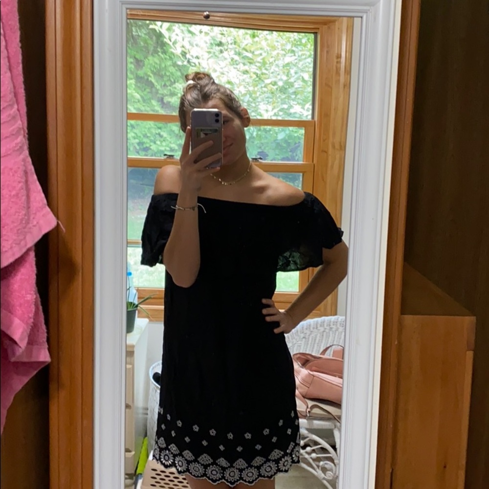 Off the Shoulder Black and White Dress